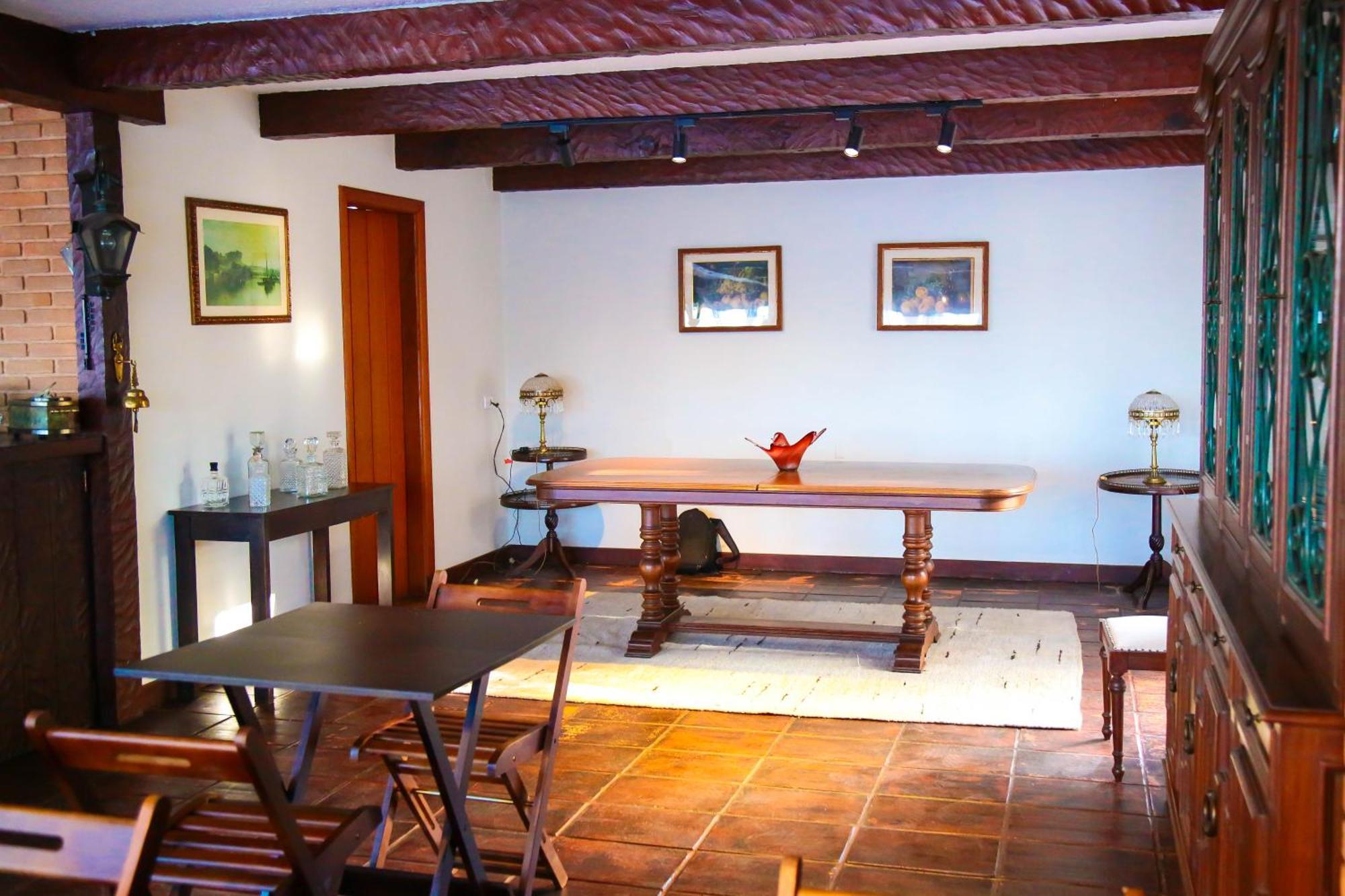 Hotel Iturri
