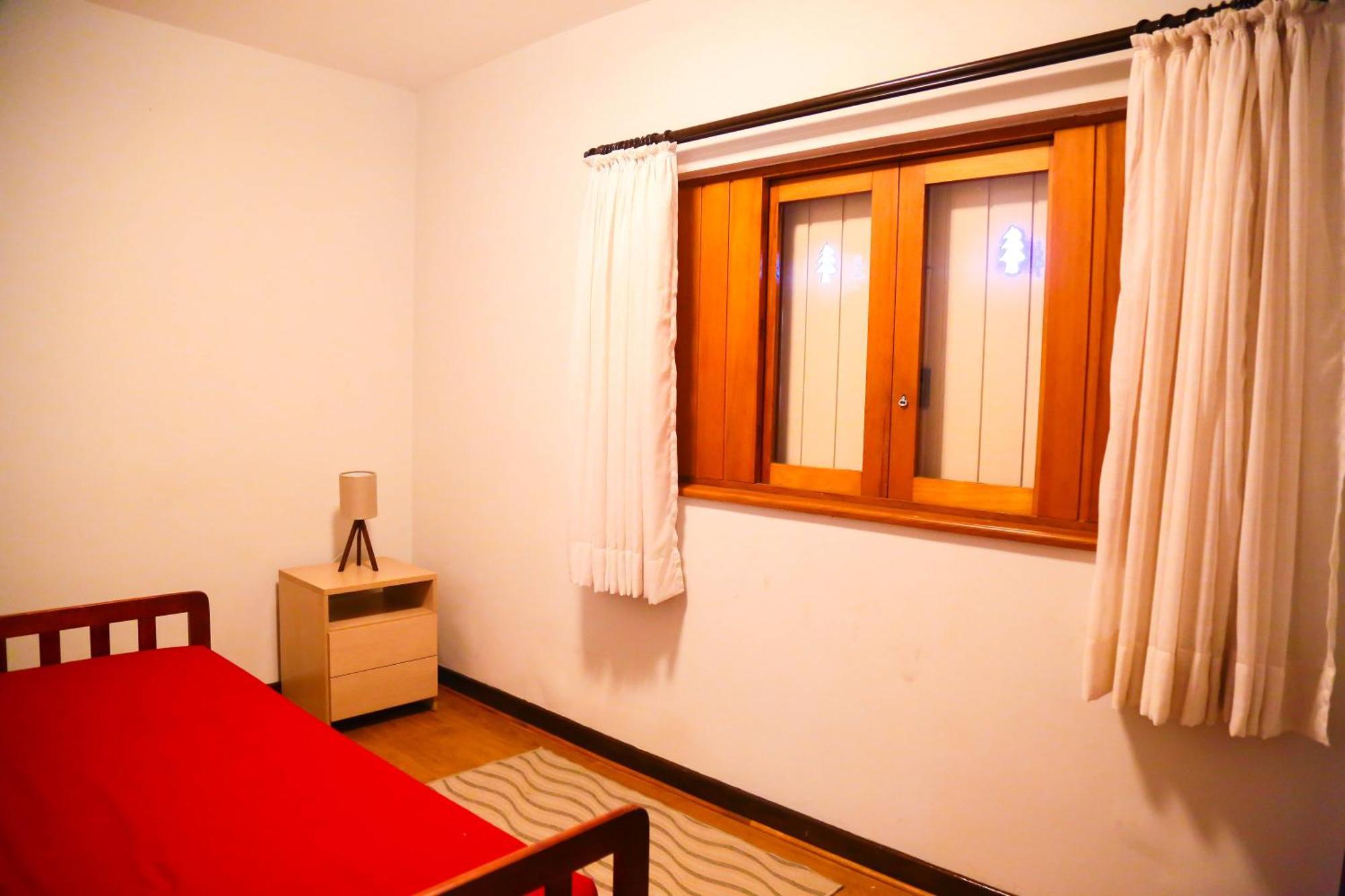Iturri Hotel *